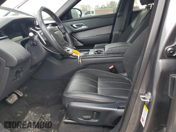 2019 Land Rover Range Rover Velar R-Dynamic SE z VIN SALYL2EX9KA779433, wystawiony jako Copart lot #47032255 z przebiegiem 70 070 mil mil oraz Czysty tytuł • Clean title. Historia ofert i sprzedaży dostępna na DreamBid. Obrazek 7.