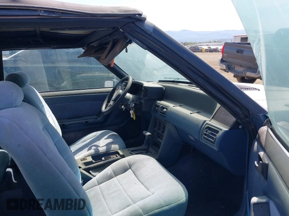 1989 Ford Mustang with VIN 1FABP44A9KF162813, listed as a IAAI auction lot 42194217 with 56,132 mi miles and . Bid and sale history available at DreamBid. Image 5.