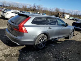 2017 Volvo V90 z VIN YV4A22NL2H1006186, wystawiony jako Copart lot #80231784 z przebiegiem 79 486 mil mil oraz Szkoda całkowita • Salvage title. Historia ofert i sprzedaży dostępna na DreamBid. Obrazek 3.