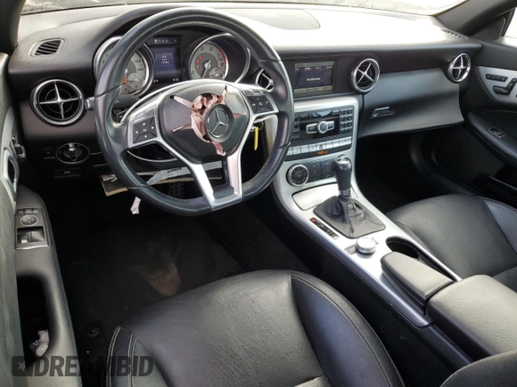 2014 Mercedes-Benz SLK 250 with VIN WDDPK4HA0EF091357, listed as a Copart auction lot 82316804 with 71,993 mi miles and Salvage title. Bid and sale history available at DreamBid. Image 8.