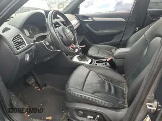 2017 Audi Q3 Premium z VIN WA1ECCFS5HR001606, wystawiony jako Copart lot #58276485 z przebiegiem 93 037 mil mil oraz Tytuł czysty. Historia ofert i sprzedaży dostępna na DreamBid. Obrazek 7.