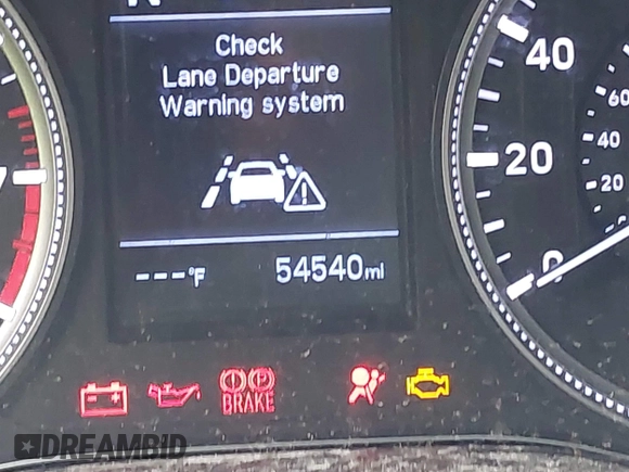 2019 Hyundai Santa Fe SE with VIN 5NMS23ADXKH038506, listed as a IAAI auction lot 42407399 with 54,540 mi miles and . Bid and sale history available at DreamBid. Image 16.