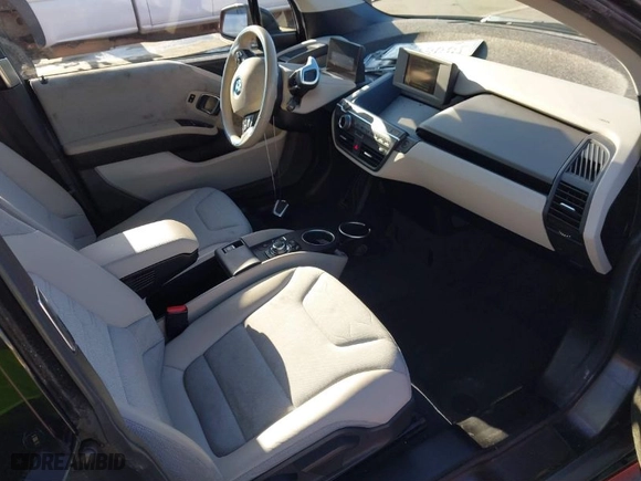 2015 BMW i3 with VIN WBY1Z4C56FV504474, listed as a IAAI auction lot 41449115 with NaN miles. Bid and sale history available at carsss.com. Image 5.