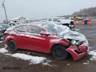 2016 Hyundai Elantra SE with VIN KMHDH4AE1GU491365, listed as a IAAI auction lot 40909071 with 86,000 mi miles. Bid and sale history available at carsss.com. Image 13.