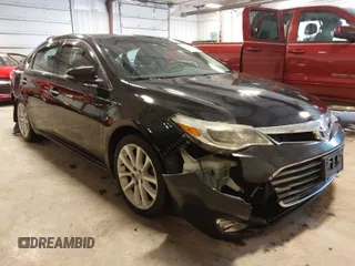 2014 Toyota Avalon Limited with VIN 4T1BK1EB9EU078615, listed as a IAAI auction lot 41455053 with 196,350 mi miles. Bid and sale history available at carsss.com. Image 1.