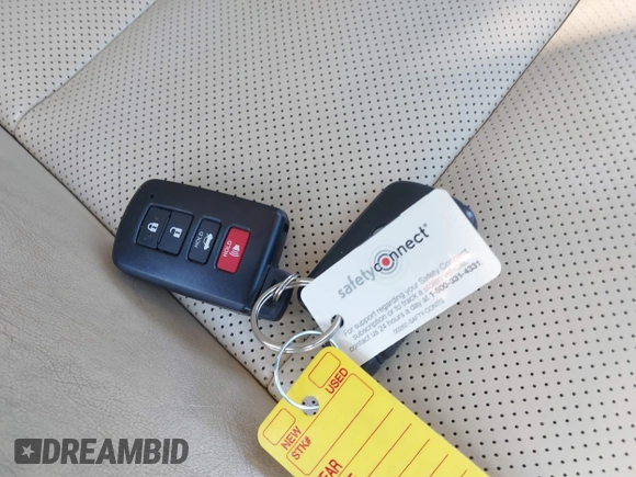 2015 Toyota Avalon Limited with VIN 4T1BK1EB0FU190530, listed as a IAAI auction lot 41727767 with 141,861 mi miles and . Bid and sale history available at DreamBid. Image 11.