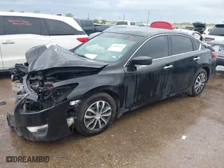 2013 Nissan Altima 2.5 SL with VIN 1N4AL3AP0DN484470, listed as a IAAI auction lot 41893143 with 136,584 mi miles. Bid and sale history available at carsss.com. Image 17.