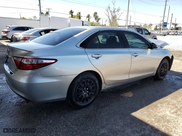 2015 Toyota Camry XLE with VIN 4T1BF1FK5FU018884, listed as a Copart auction lot 48149105 with 166,372 mi miles and Salvage Title. Bid and sale history available at carsss.com. Image 3.