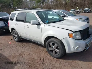 2012 Ford Escape Limited with VIN 1FMCU0EG4CKB84208, listed as a IAAI auction lot 41597240 with 131,247 mi miles. Bid and sale history available at carsss.com. Image 1.
