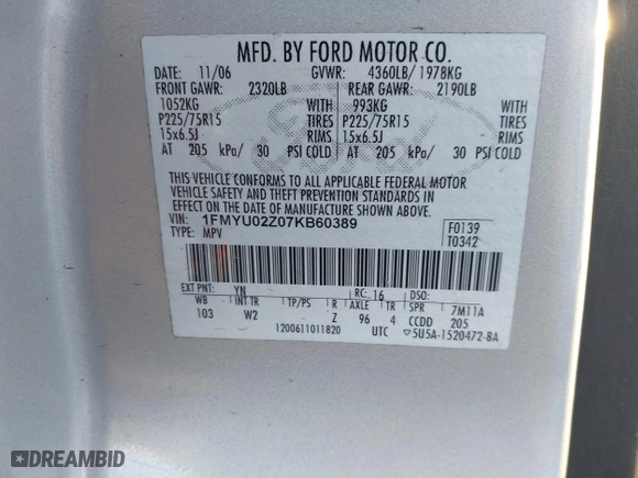 2007 Ford Escape XLS with VIN 1FMYU02Z07KB60389, listed as a IAAI auction lot 41135613 with 124,813 mi miles. Bid and sale history available at carsss.com. Image 9.