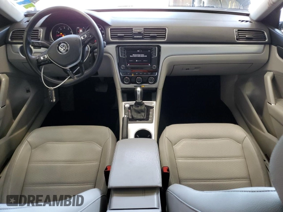 2019 Volkswagen Passat Wolfsburg Edition z VIN 1VWLA7A30KC009324, wystawiony jako Copart lot #56304615 z przebiegiem 77 480 mil mil oraz Szkoda całkowita • Salvage title. Historia ofert i sprzedaży dostępna na DreamBid. Obrazek 8.