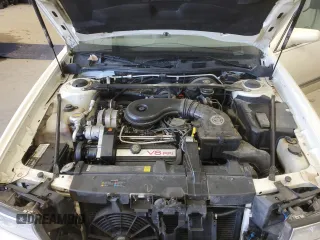 1994 Cadillac DeVille z VIN 1G6KD52B7RU290139, wystawiony jako Copart lot #46899465 z przebiegiem 133 110 mil mil oraz Czysty tytuł • Clean title. Historia ofert i sprzedaży dostępna na DreamBid. Obrazek 12.