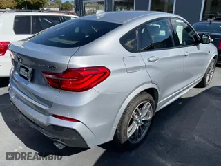 2017 BMW X4 M40i with VIN 5UXXW7C57H0U25044, listed as a Copart auction lot 46372383 with 110,116 mi miles. Bid and sale history available at carsss.com. Image 4.