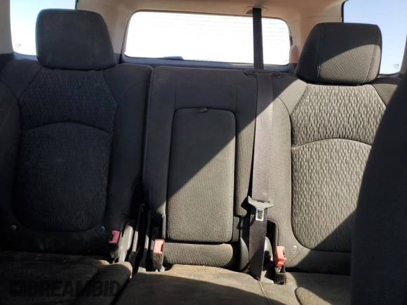 2010 GMC Acadia SLE with VIN 1GKLVLED8AJ152121, listed as a Copart auction lot 49123225 with 206,645 mi miles and Salvage Title. Bid and sale history available at DreamBid. Image 10.