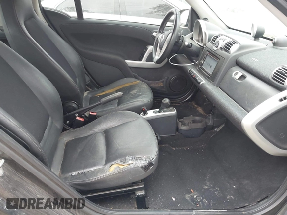 2009 Smart fortwo Pure with VIN WMEEJ31X69K244948, listed as a IAAI auction lot 41925643 with 129,877 mi miles and . Bid and sale history available at DreamBid. Image 5.