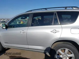 2007 Toyota RAV4 Limited with VIN JTMBK31V676019738, listed as a IAAI auction lot 42691310 with 211,482 mi miles and . Bid and sale history available at DreamBid. Image 15.