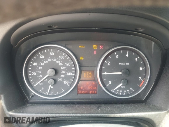 2007 BMW 3 Series 328i z VIN WBAVA33597PG52774, wystawiony jako Copart lot #60345555 z przebiegiem 189 361 mil mil oraz Szkoda całkowita • Salvage title. Historia ofert i sprzedaży dostępna na DreamBid. Obrazek 9.