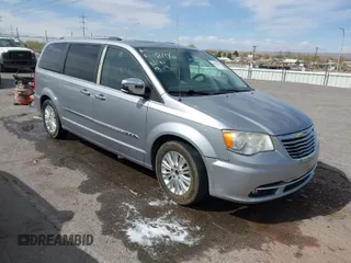 2013 Chrysler Town & Country Limited with VIN 2C4RC1GGXDR548106, listed as a IAAI auction lot 41890220 with 189,908 mi miles. Bid and sale history available at carsss.com. Image 1.