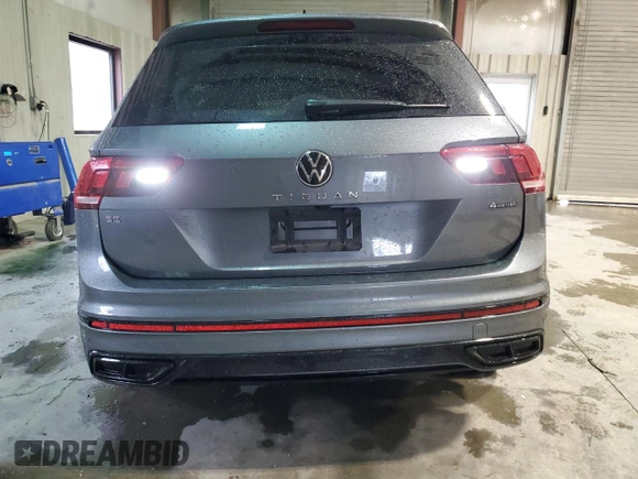 2024 Volkswagen Tiguan SE R-Line Black with VIN 3VV8B7AX9RM030160, listed as a Copart auction lot 53003965 with 12,381 mi miles and Salvage title. Bid and sale history available at DreamBid. Image 6.