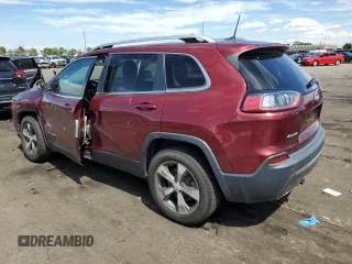 2019 Jeep Cherokee Limited with VIN 1C4PJMDX3KD305174, listed as a Copart auction lot 67926194 with 49,101 mi miles and Salvage title. Bid and sale history available at DreamBid. Image 2.