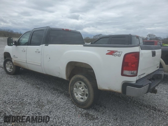 2008 GMC Sierra 3500HD SRW SLT z VIN 1GTHK33698F143679, wystawiony jako Copart lot #50170115 z przebiegiem 417 088 mil mil oraz Czysty tytuł • Clean title. Historia ofert i sprzedaży dostępna na DreamBid. Obrazek 2.