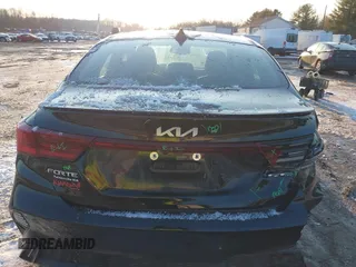 2023 Kia Forte GT-Line z VIN 3KPF54AD2PE534865, wystawiony jako IAAI lot #41417713 z przebiegiem 24 074 mil mil oraz . Historia ofert i sprzedaży dostępna na DreamBid. Obrazek 16.
