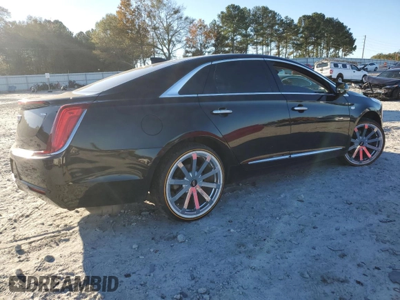 2018 Cadillac XTS Livery z VIN 2G61U5S30J9128214, wystawiony jako Copart lot #82170414 z przebiegiem 111 611 mil mil oraz Szkoda całkowita • Salvage title. Historia ofert i sprzedaży dostępna na DreamBid. Obrazek 3.