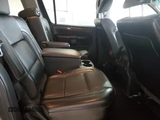 2012 Nissan Armada Platinum z VIN 5N1AA0NE9CN613789, wystawiony jako Copart lot #55098845 z przebiegiem 255 741 mil mil oraz Szkoda całkowita • Salvage title. Historia ofert i sprzedaży dostępna na DreamBid. Obrazek 11.
