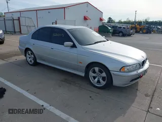 2001 BMW 5 Series 540i z VIN WBADN63431GM73773, wystawiony jako IAAI lot #42200073 z przebiegiem 143 843 mil mil oraz . Historia ofert i sprzedaży dostępna na DreamBid. Obrazek 1.