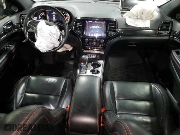 2019 Jeep Grand Cherokee Trailhawk with VIN 1C4RJFLT6KC849550, listed as a Copart auction lot 84006364 with 54,518 mi miles and Salvage title. Bid and sale history available at DreamBid. Image 8.