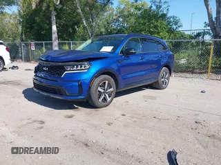 2022 Kia Sorento S with VIN 5XYRL4LC2NG138152, listed as a IAAI auction lot 42055032 with 53,298 mi miles and . Bid and sale history available at DreamBid. Image 17.