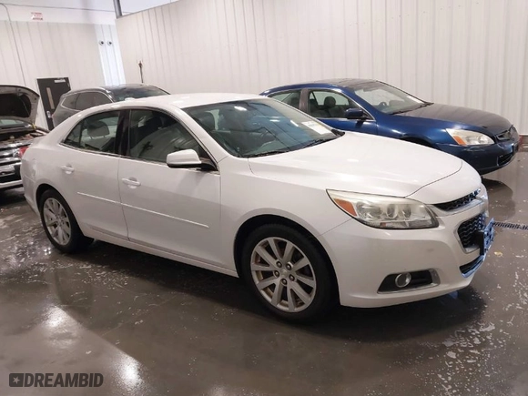 2015 Chevrolet Malibu LT with VIN 1G11D5SL1FF139419, listed as a IAAI auction lot 41815761 with 106,426 mi miles. Bid and sale history available at carsss.com. Image 1.