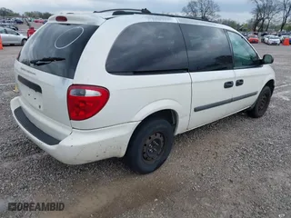 2005 Dodge Caravan SE with VIN 1D4GP24R85B124336, listed as a IAAI auction lot 41917022 with 282,068 mi miles. Bid and sale history available at carsss.com. Image 4.