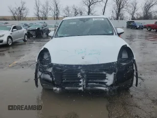 2015 Porsche Cayenne Turbo z VIN WP1AC2A26FLA80496, wystawiony jako Copart lot #47559825 z przebiegiem 75 169 mil mil oraz Czysty tytuł • Clean title. Historia ofert i sprzedaży dostępna na DreamBid. Obrazek 5.