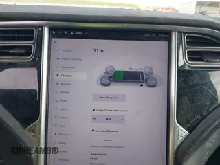 2016 Tesla Model X 70D z VIN 5YJXCAE29GF015890, wystawiony jako IAAI lot #41637564 z przebiegiem 145 848 mil mil oraz . Historia ofert i sprzedaży dostępna na DreamBid. Obrazek 17.