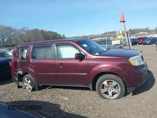2013 Honda Pilot EX-L with VIN 5FNYF4H76DB026426, listed as a IAAI auction lot 41917433 with Not Provided miles and . Bid and sale history available at carsss.com. Image 12.