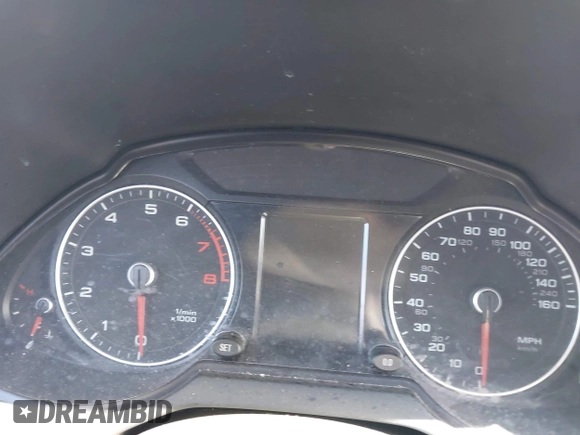 2014 Audi Q5 Premium z VIN WA1CFAFP0EA085858, wystawiony jako IAAI lot #41956522 z przebiegiem Nie podano mil oraz . Historia ofert i sprzedaży dostępna na DreamBid. Obrazek 7.