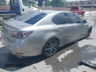 2017 Lexus GS 350 z VIN JTHBZ1BL9HA009652, wystawiony jako IAAI lot #42228649 z przebiegiem 56 339 mil mil oraz . Historia ofert i sprzedaży dostępna na DreamBid. Obrazek 4.