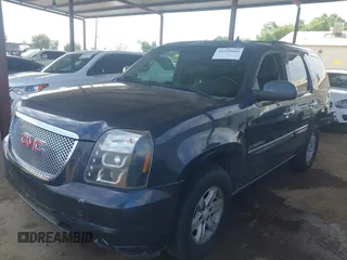 2008 GMC Yukon Denali z VIN 1GKFK638X8J140043, wystawiony jako IAAI lot #42039660 z przebiegiem 199 081 mil mil oraz . Historia ofert i sprzedaży dostępna na DreamBid. Obrazek 2.
