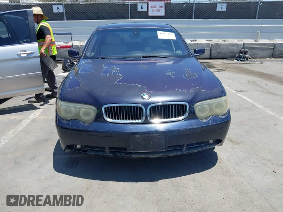 2004 BMW 7 Series 745Li z VIN WBAGN63424DS48019, wystawiony jako IAAI lot #42510159 z przebiegiem 194 500 mil mil oraz . Historia ofert i sprzedaży dostępna na DreamBid. Obrazek 6.