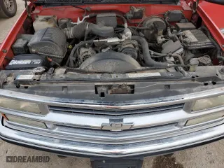 1998 Chevrolet Tahoe with VIN 1GNEK13R0WJ350576, listed as a Copart auction lot 41668075 with 197,160 mi miles and Clean Title. Bid and sale history available at carsss.com. Image 11.