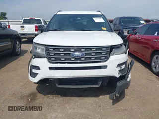 2017 Ford Explorer z VIN 1FM5K7B83HGD12002, wystawiony jako IAAI lot #42475905 z przebiegiem 186 741 mil mil oraz . Historia ofert i sprzedaży dostępna na DreamBid. Obrazek 13.