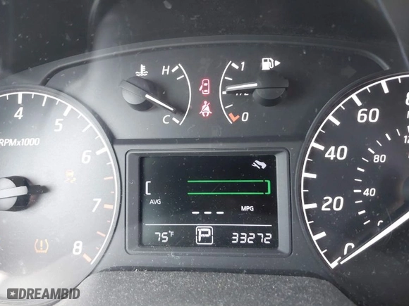 2017 Nissan Sentra S with VIN 3N1AB7AP6HY405125, listed as a IAAI auction lot 42009158 with 33,272 mi miles. Bid and sale history available at carsss.com. Image 7.