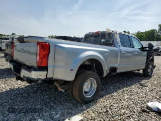 2022 Ford F-350 XL with VIN 1FT8W3DT9NEG30083, listed as a Copart auction lot 55561455 with 31,362 mi miles and Salvage Title. Bid and sale history available at DreamBid. Image 3.