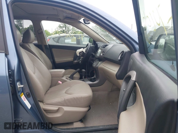 2008 Toyota RAV4 Limited with VIN JTMZK31V086014454, listed as a IAAI auction lot 42302018 with Not provided miles and . Bid and sale history available at DreamBid. Image 5.