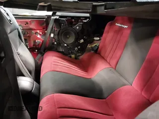 2019 Ford Mustang EcoBoost with VIN 1FATP8UH2K5205502, listed as a IAAI auction lot 41817355 with 42,789 mi miles and . Bid and sale history available at carsss.com. Image 8.