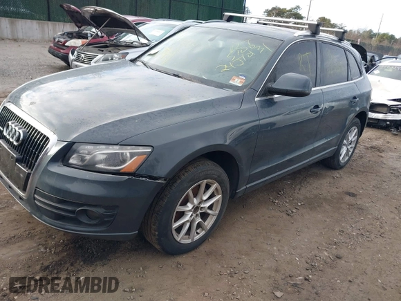 2010 Audi Q5 Premium Plus with VIN WA1LKAFP0AA089883, listed as a IAAI auction lot 41014444 with Not provided miles and . Bid and sale history available at DreamBid. Image 2.