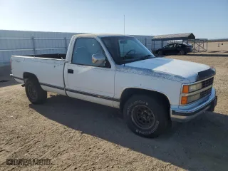 1990 Chevrolet C/K 1500 with VIN 1GCDC14K0LE253739, listed as a Copart auction lot 51978755 with 188,799 mi miles and Clean Title. Bid and sale history available at carsss.com. Image 4.