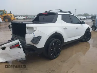 2023 Hyundai Santa Cruz SEL Premium z VIN 5NTJDDAF2PH075610, wystawiony jako IAAI lot #41855459 z przebiegiem 17 872 mil mil oraz . Historia ofert i sprzedaży dostępna na DreamBid. Obrazek 4.