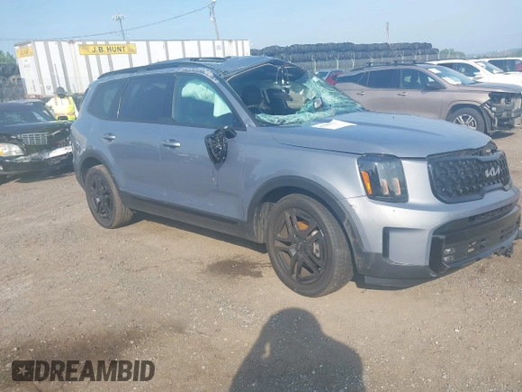 2024 Kia Telluride SX Prestige with VIN 5XYP5DGC4RG518806, listed as a IAAI auction lot 42487267 with 28,083 mi miles and . Bid and sale history available at DreamBid. Image 1.
